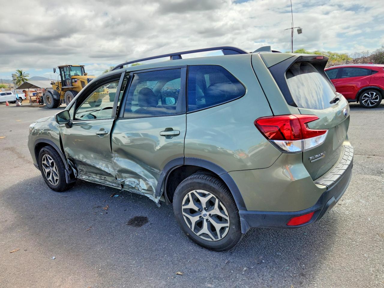 JF2SKAJC1MH545327 · 2021 SUBARU FORESTER · 2/13