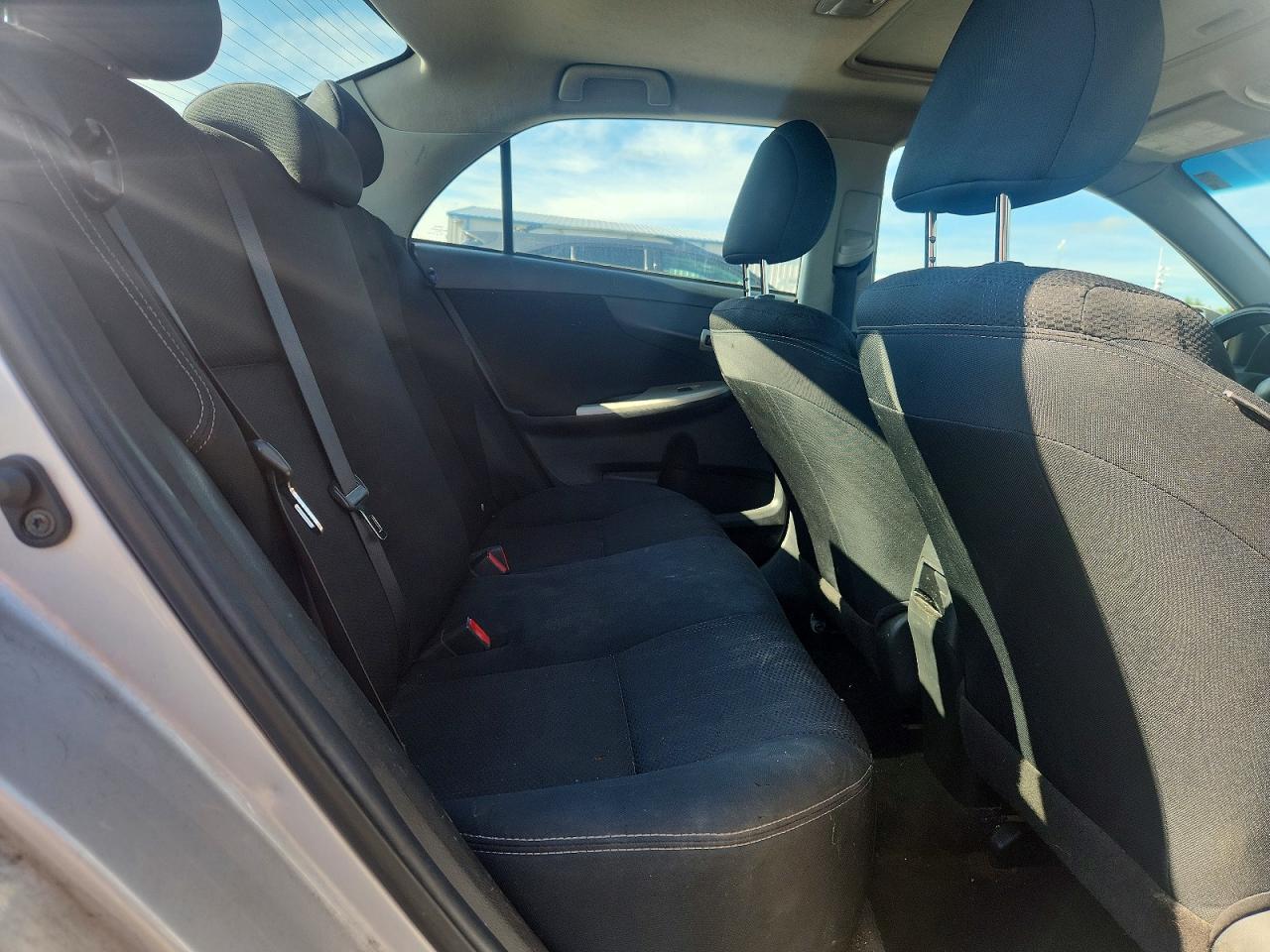 2T1BU4EEXCC860717 · 2012 TOYOTA COROLLA · 10/12