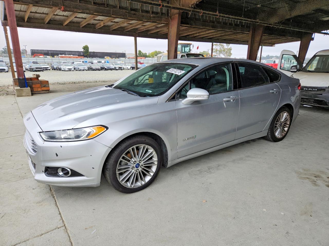 3FA6P0LU1DR266126 · 2013 FORD FUSION
