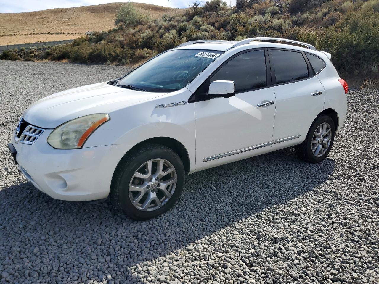 JN8AS5MT9CW268261 · 2012 NISSAN ROGUE