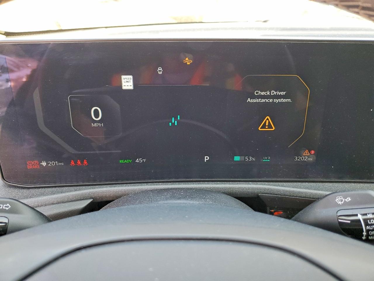5XYC34JA5SG011883 · 2025 KIA EV6 · 9/13