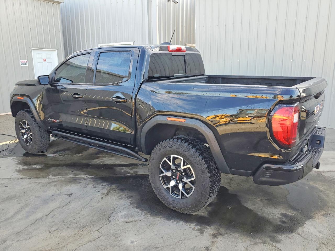 1GTP6EEK5R1148978 · 2024 GMC CANYON · 2/12