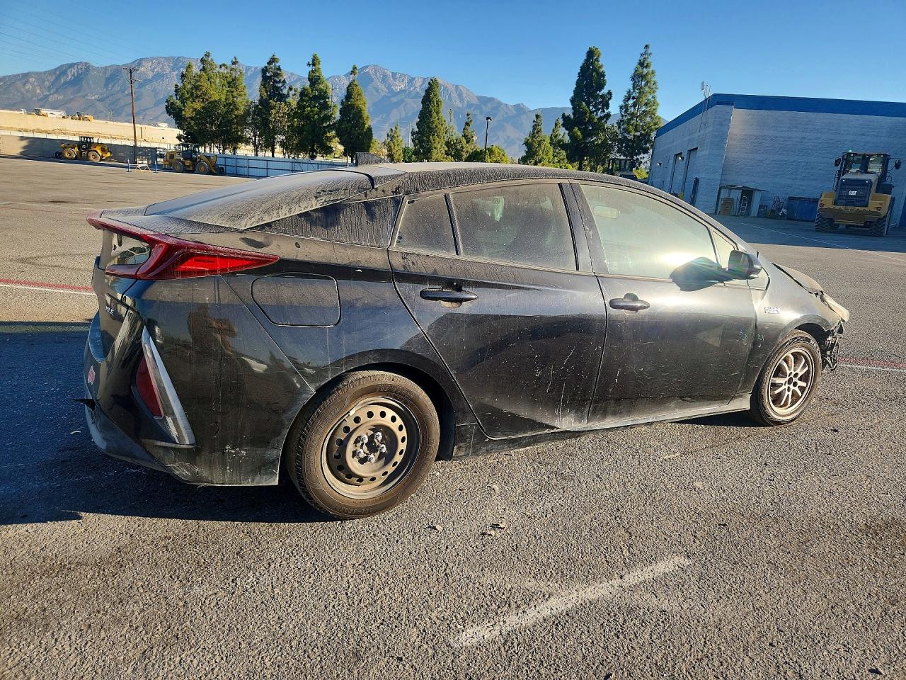 JTDKARFP0L3147324 · 2020 TOYOTA PRIUS PRIME · 3/13