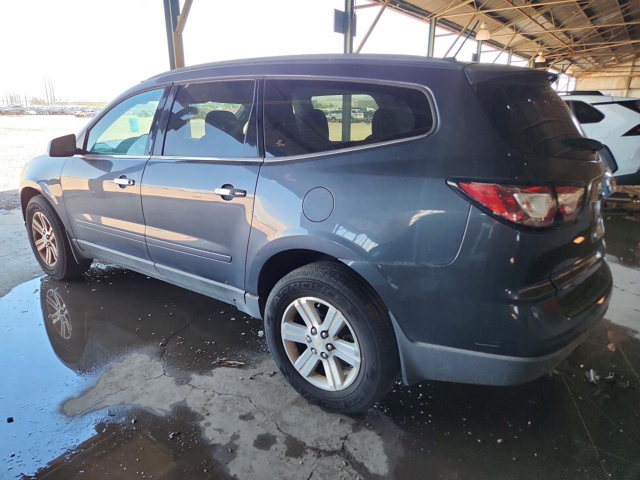 1GNKVJKD8DJ225547 · 2013 CHEVROLET TRAVERSE · 2/13