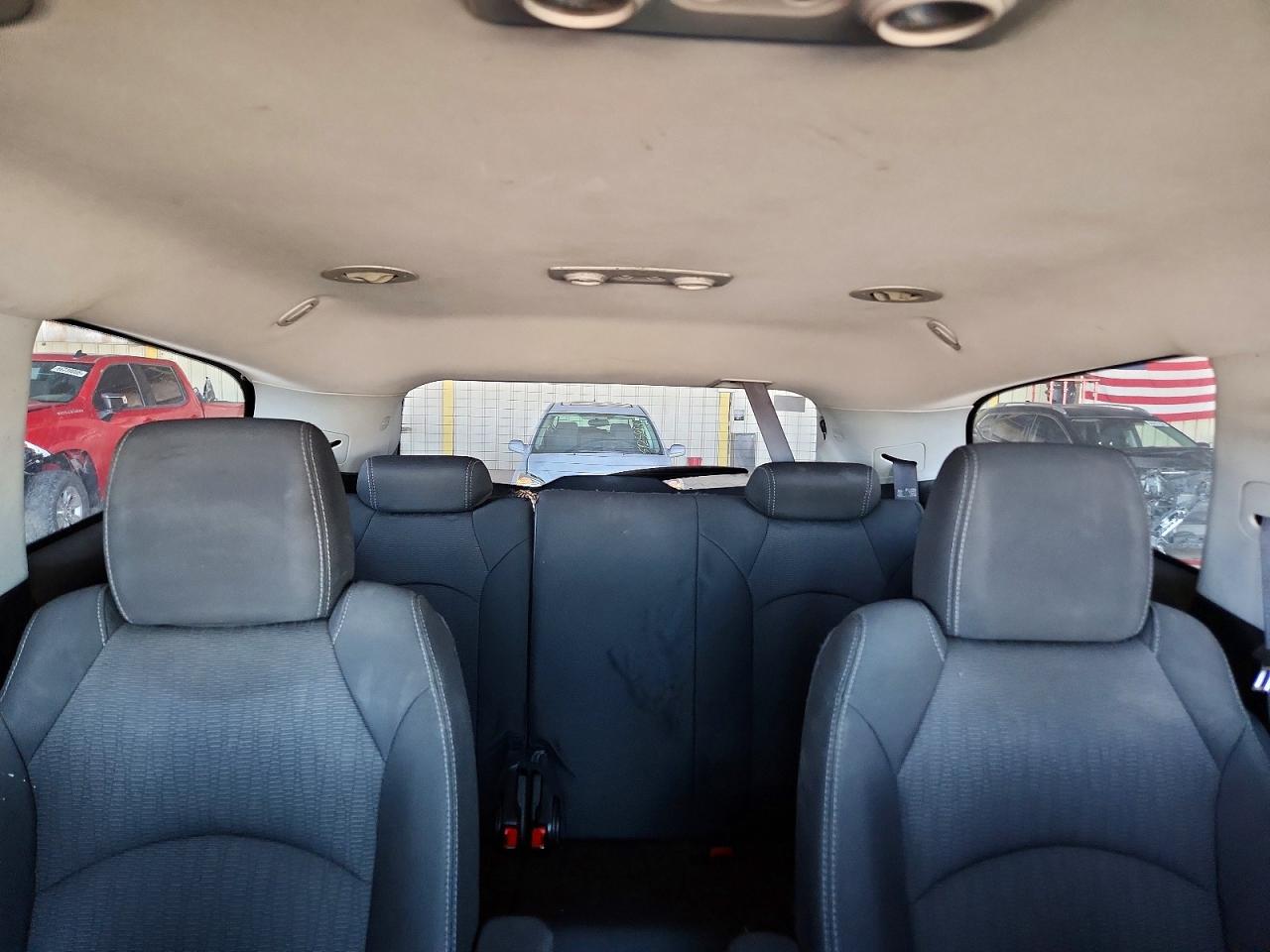 1GNKVJKD8DJ225547 · 2013 CHEVROLET TRAVERSE · 10/13