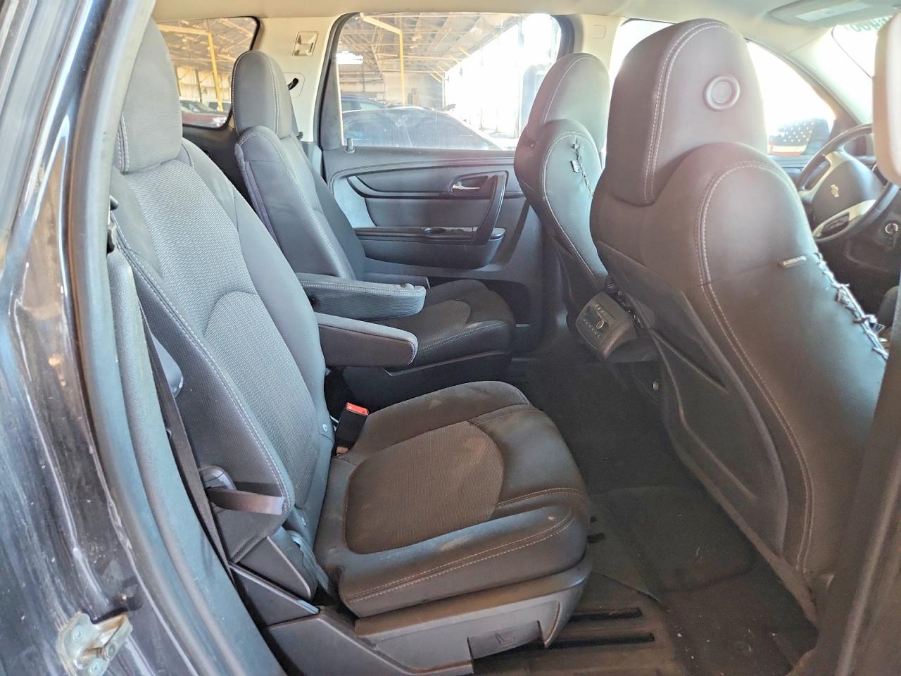 1GNKVJKD8DJ225547 · 2013 CHEVROLET TRAVERSE · 11/13