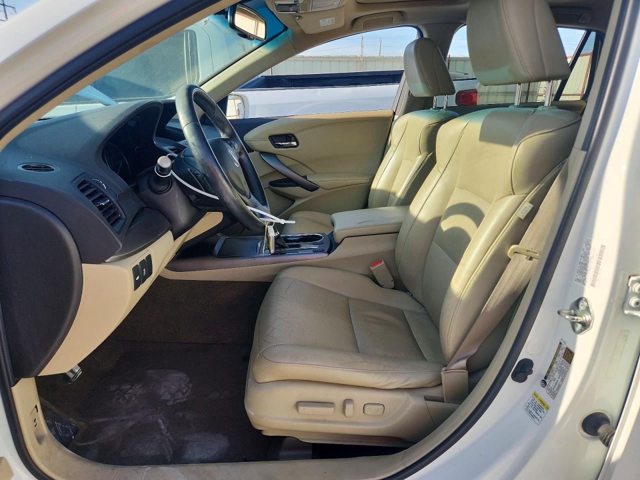 5J8TB3H52FL015584 · 2015 ACURA RDX · 7/13