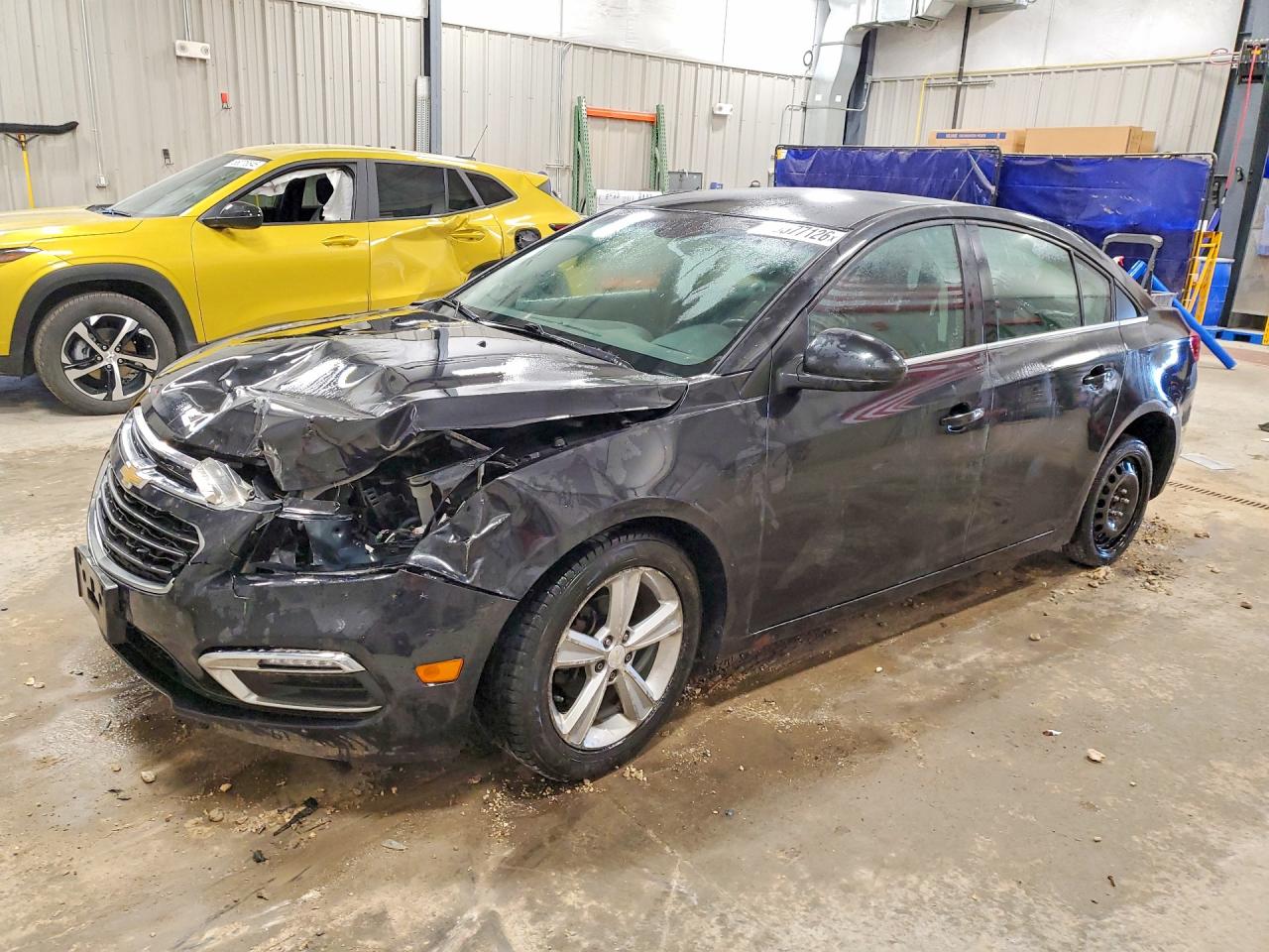 1G1PE5SB4F7236204 · 2015 CHEVROLET CRUZE