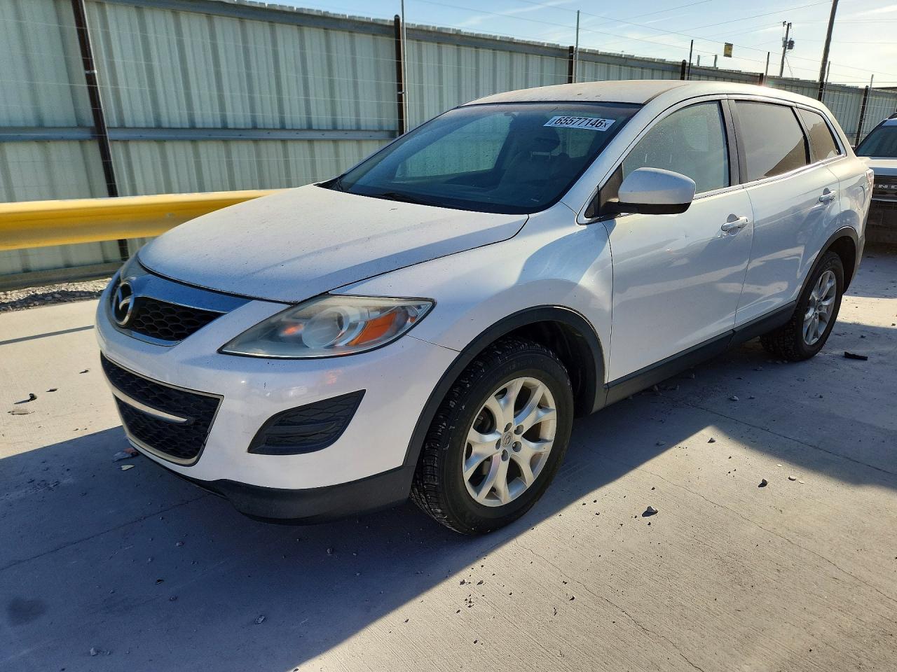 JM3TB2BA5B0301074 · 2011 MAZDA CX-9