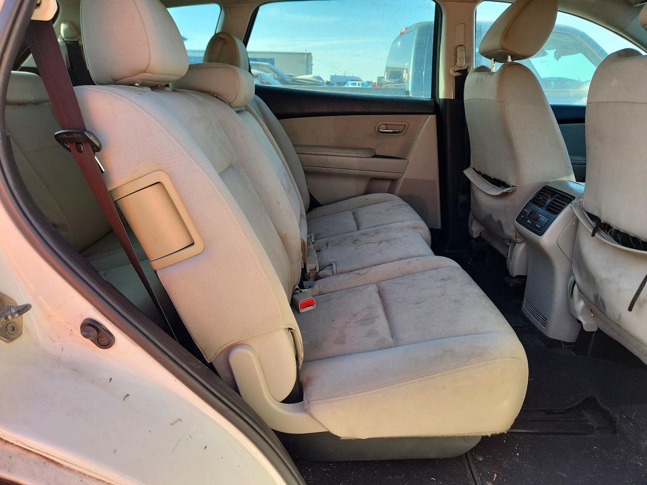 JM3TB2BA5B0301074 · 2011 MAZDA CX-9 · 11/13