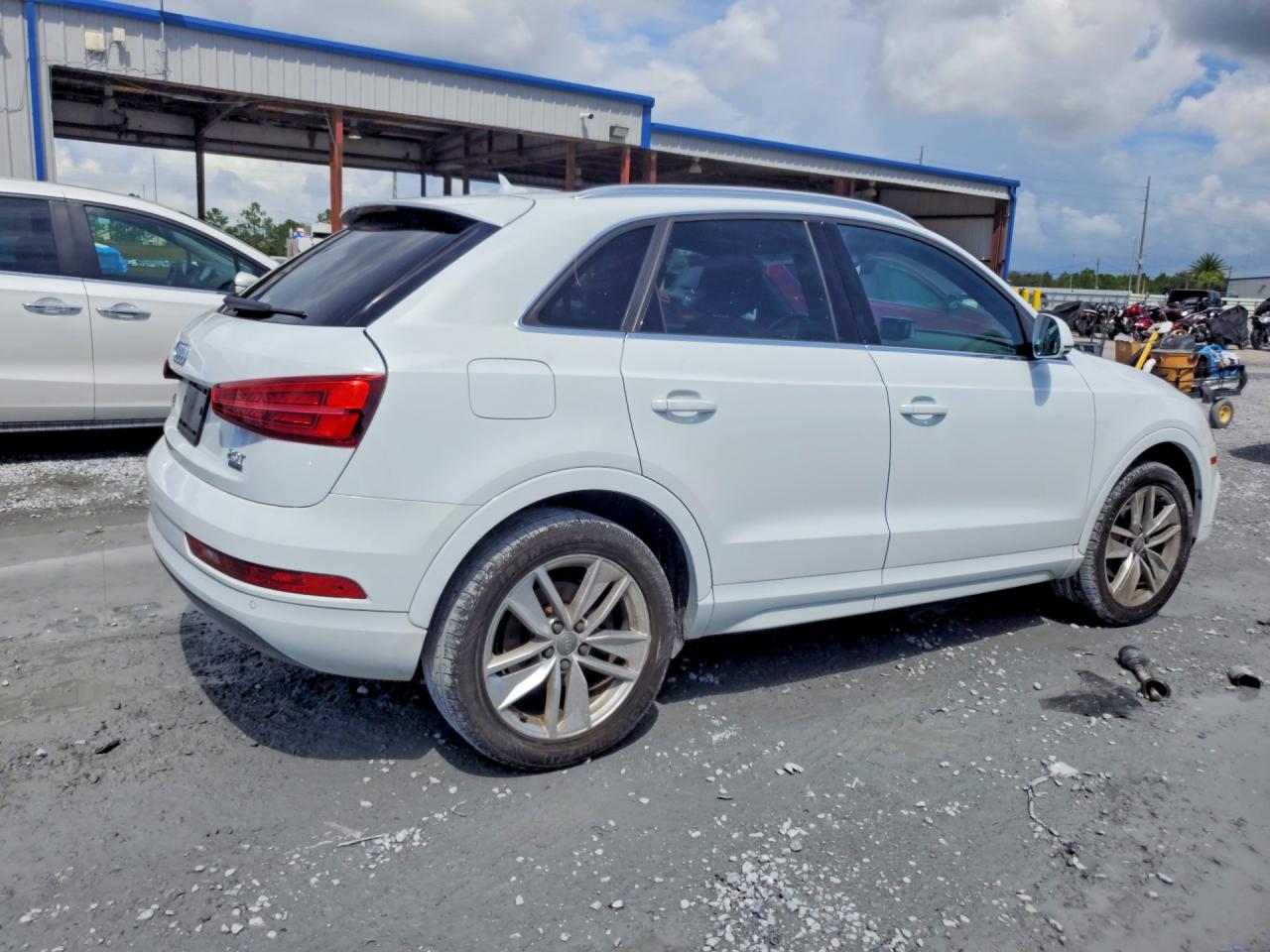 WA1EFCFS8GR012959 · 2016 AUDI Q3 · 3/13