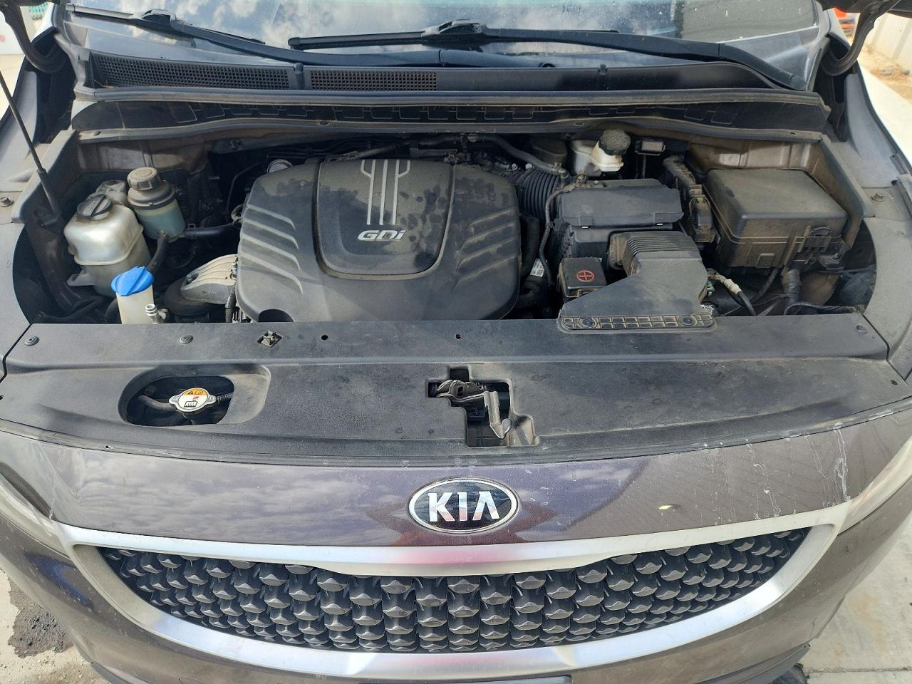KNDMB5C17F6022385 · 2015 KIA SEDONA · 12/13