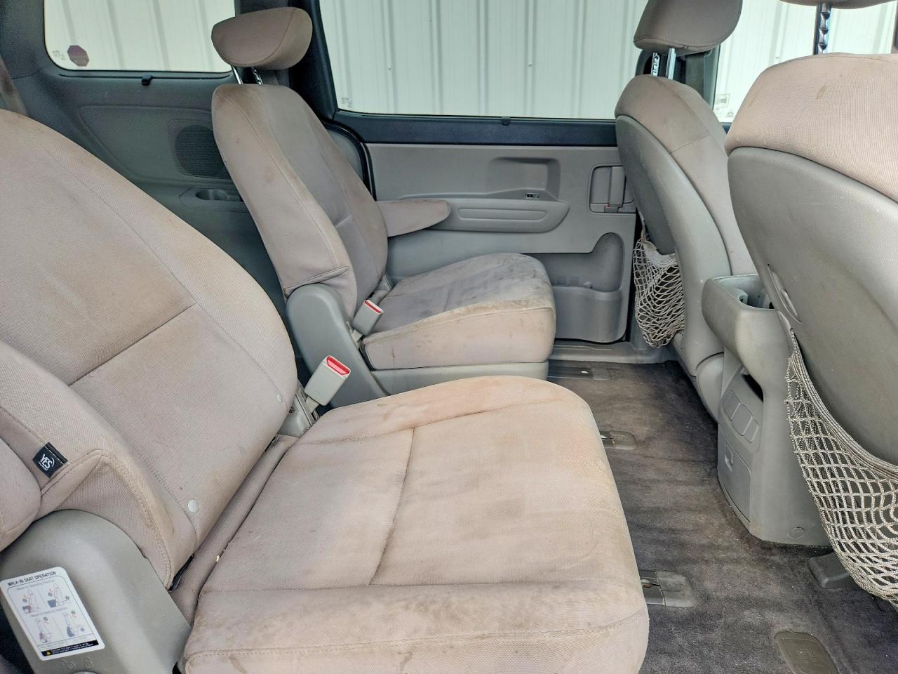 KNDMB5C17F6022385 · 2015 KIA SEDONA · 11/13