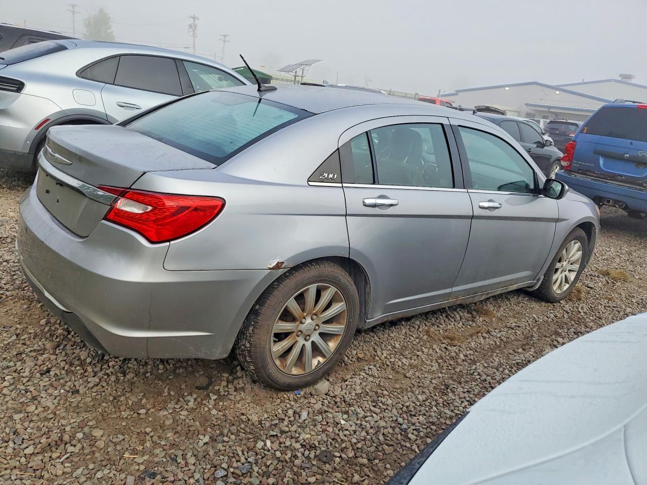 1C3CCBCG2DN612545 · 2013 CHRYSLER 200 · 3/12