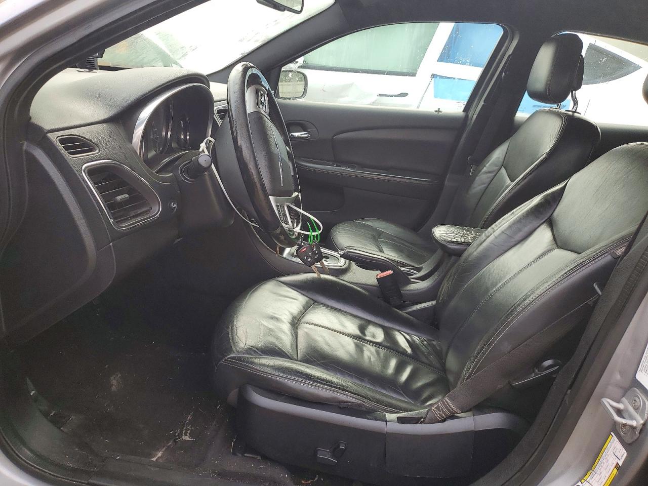 1C3CCBCG2DN612545 · 2013 CHRYSLER 200 · 7/12