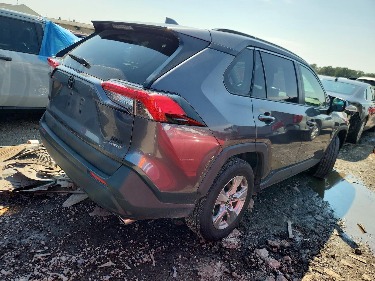 JTMRWRFV2SJ068925 · 2025 TOYOTA RAV4 HYBRID · 3/13