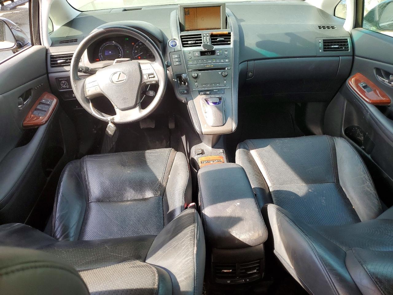 JTHBB1BA6A2010082 · 2010 LEXUS HS · 8/12