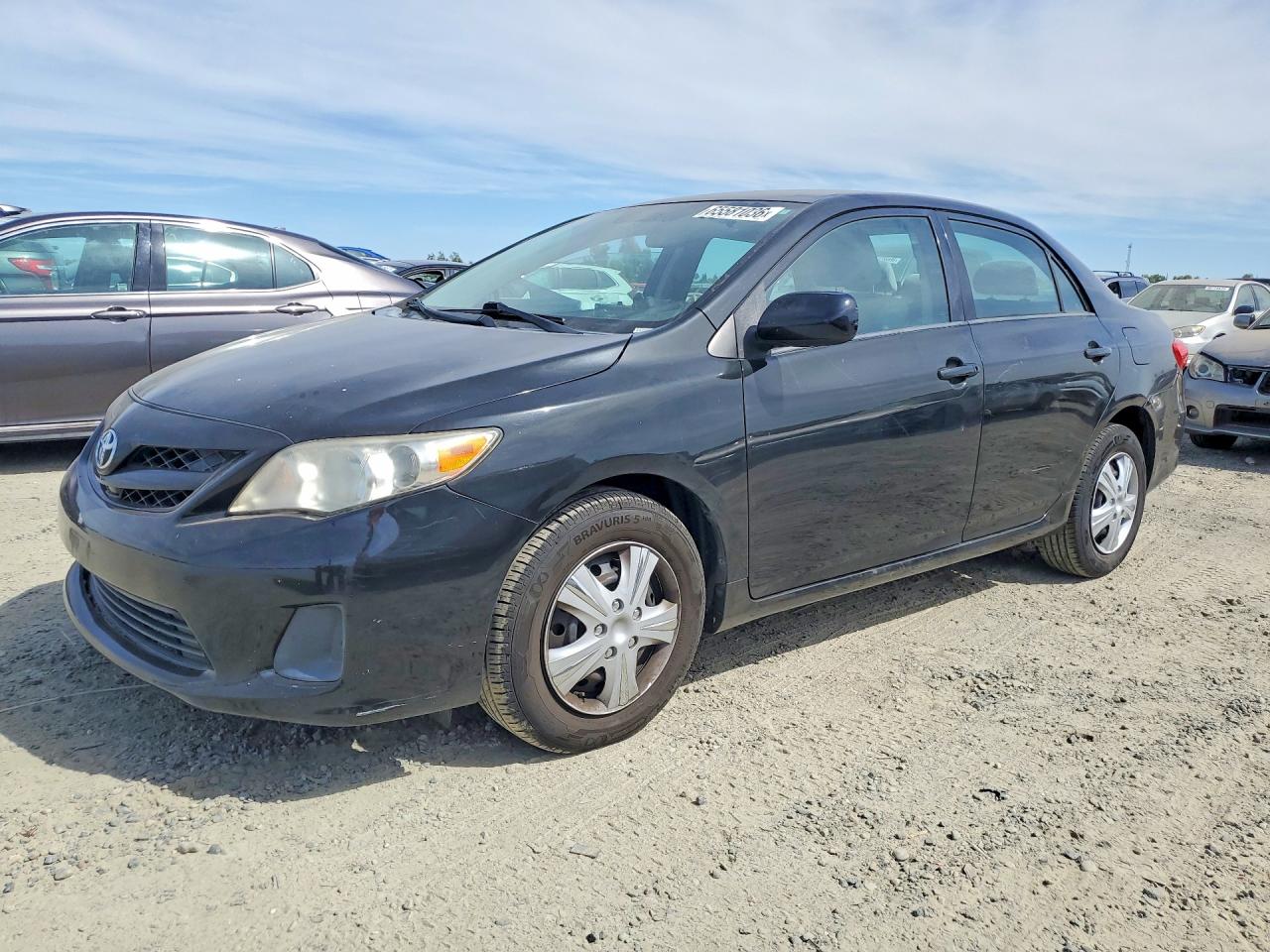 2T1BU4EE8BC569454 · 2011 TOYOTA COROLLA