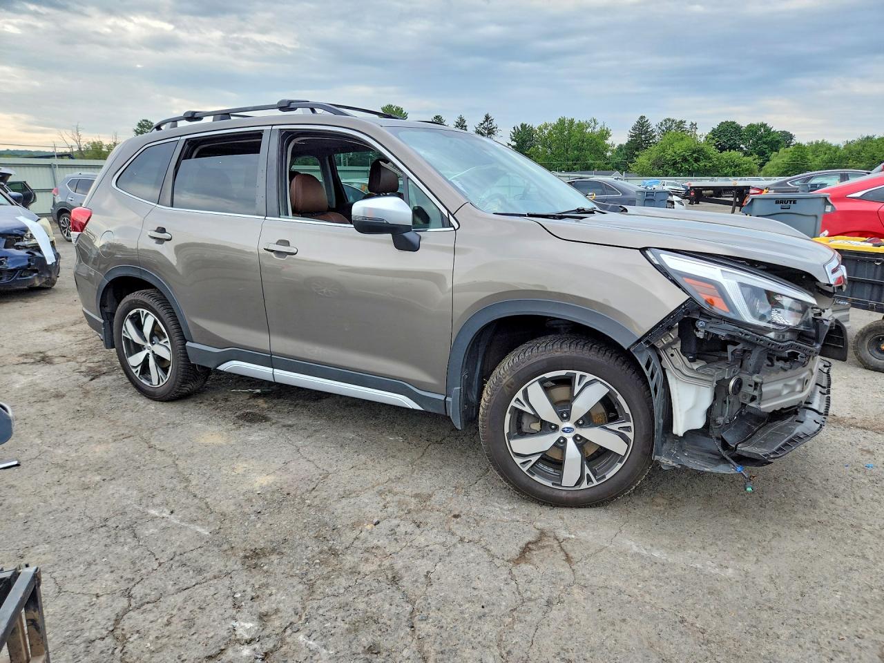 JF2SKAXC9MH449923 · 2021 SUBARU FORESTER · 4/13