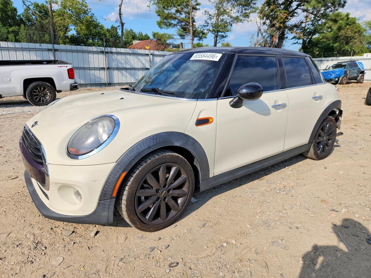 2019 MINI COOPER