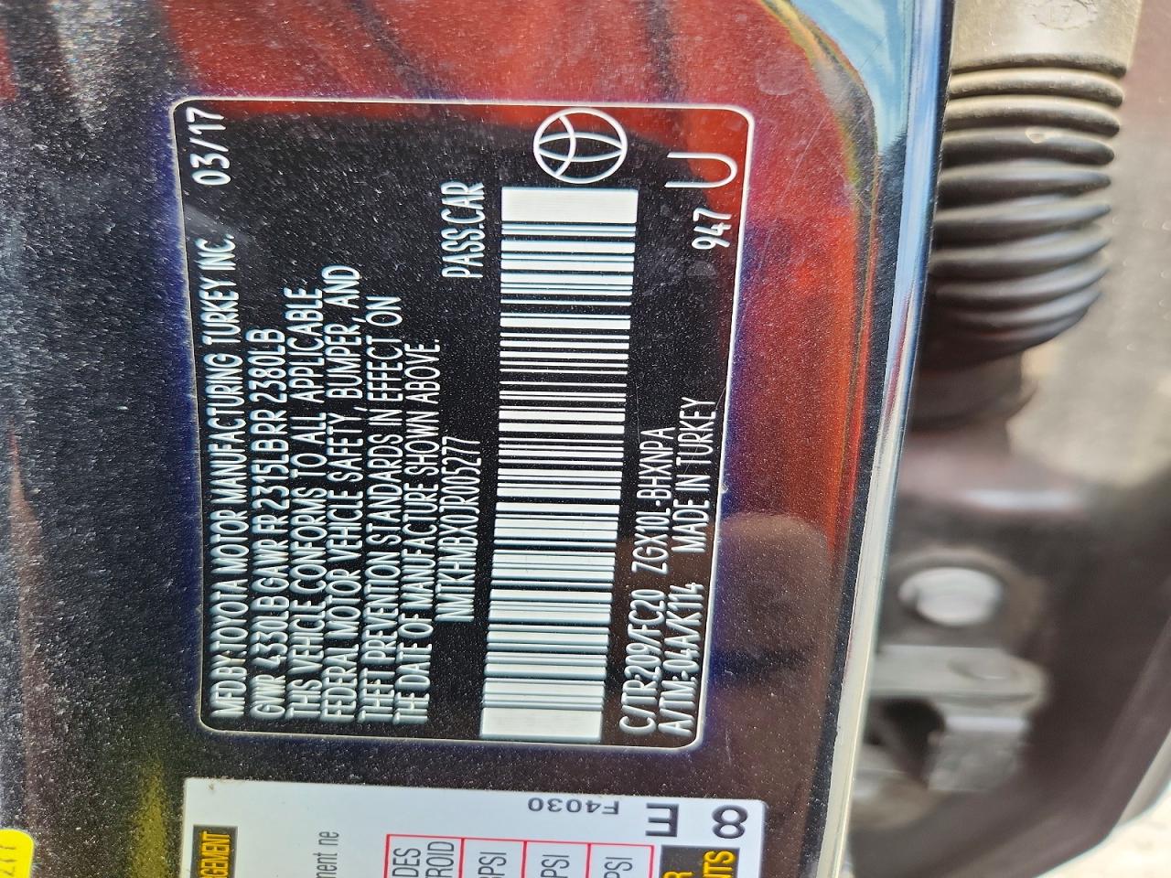 NMTKHMBX0JR005277 · 2018 TOYOTA C-HR · 12/12