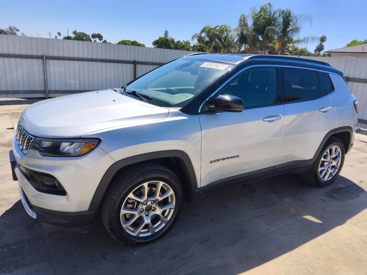 3C4NJDCN7ST518338 · 2025 JEEP COMPASS