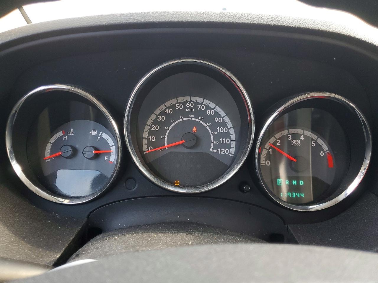 1B3CB3HA6BD239684 · 2011 DODGE CALIBER · 9/13