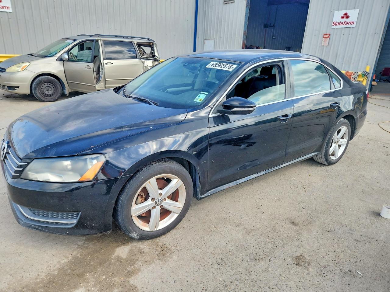 1VWBP7A39CC018051 · 2012 VOLKSWAGEN PASSAT