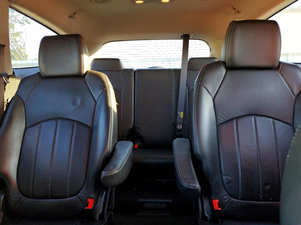 5GAKVCKD4FJ229958 · 2015 BUICK ENCLAVE · 10/13