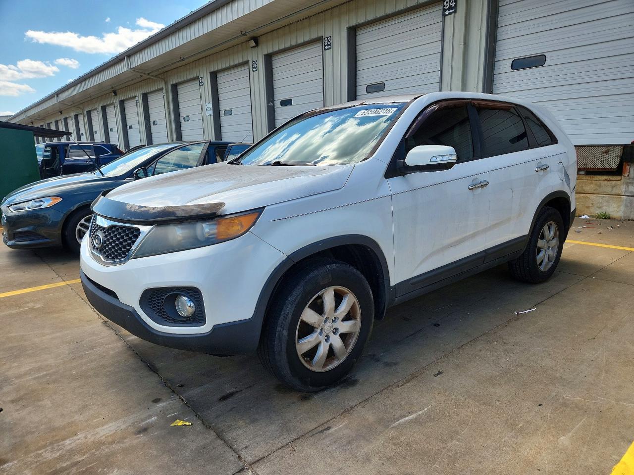 5XYKT3A17BG156364 · 2011 KIA SORENTO