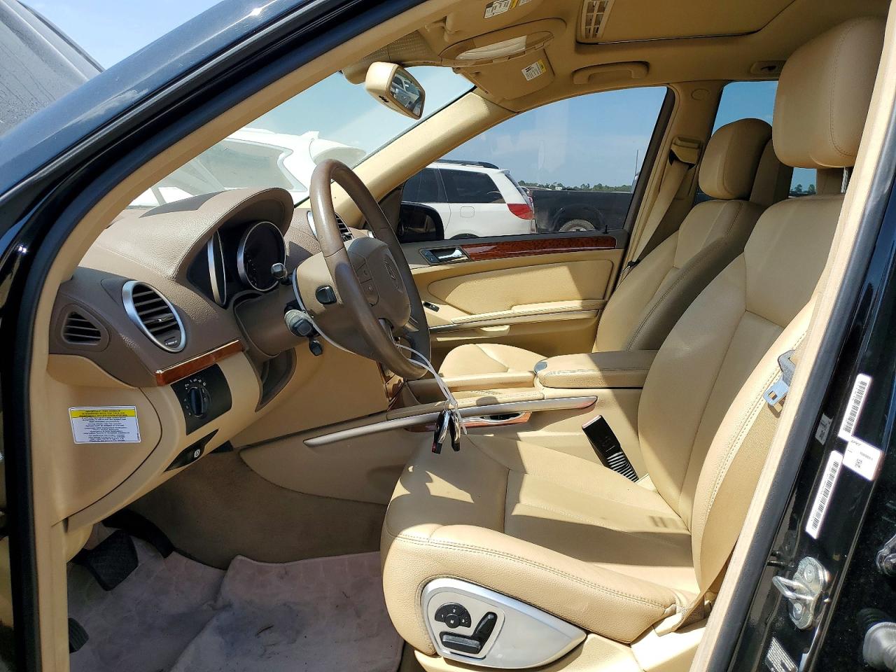 4JGBF22E38A323150 · 2008 MERCEDES-BENZ GL · 7/13