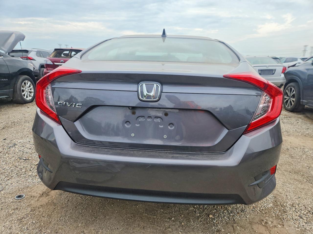 19XFC2F75JE037572 · 2018 HONDA CIVIC · 6/12