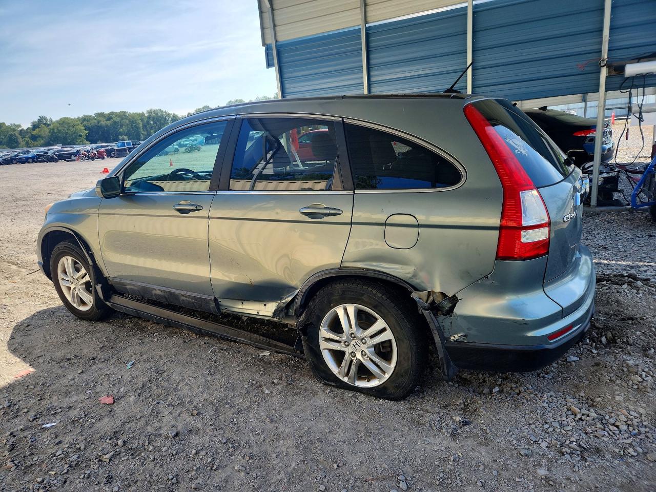 5J6RE3H73BL038524 · 2011 HONDA CR-V · 2/13