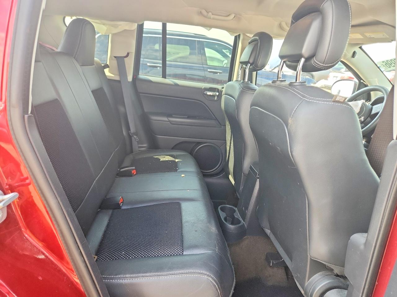 1C4NJDBB0FD323720 · 2015 JEEP COMPASS · 10/13