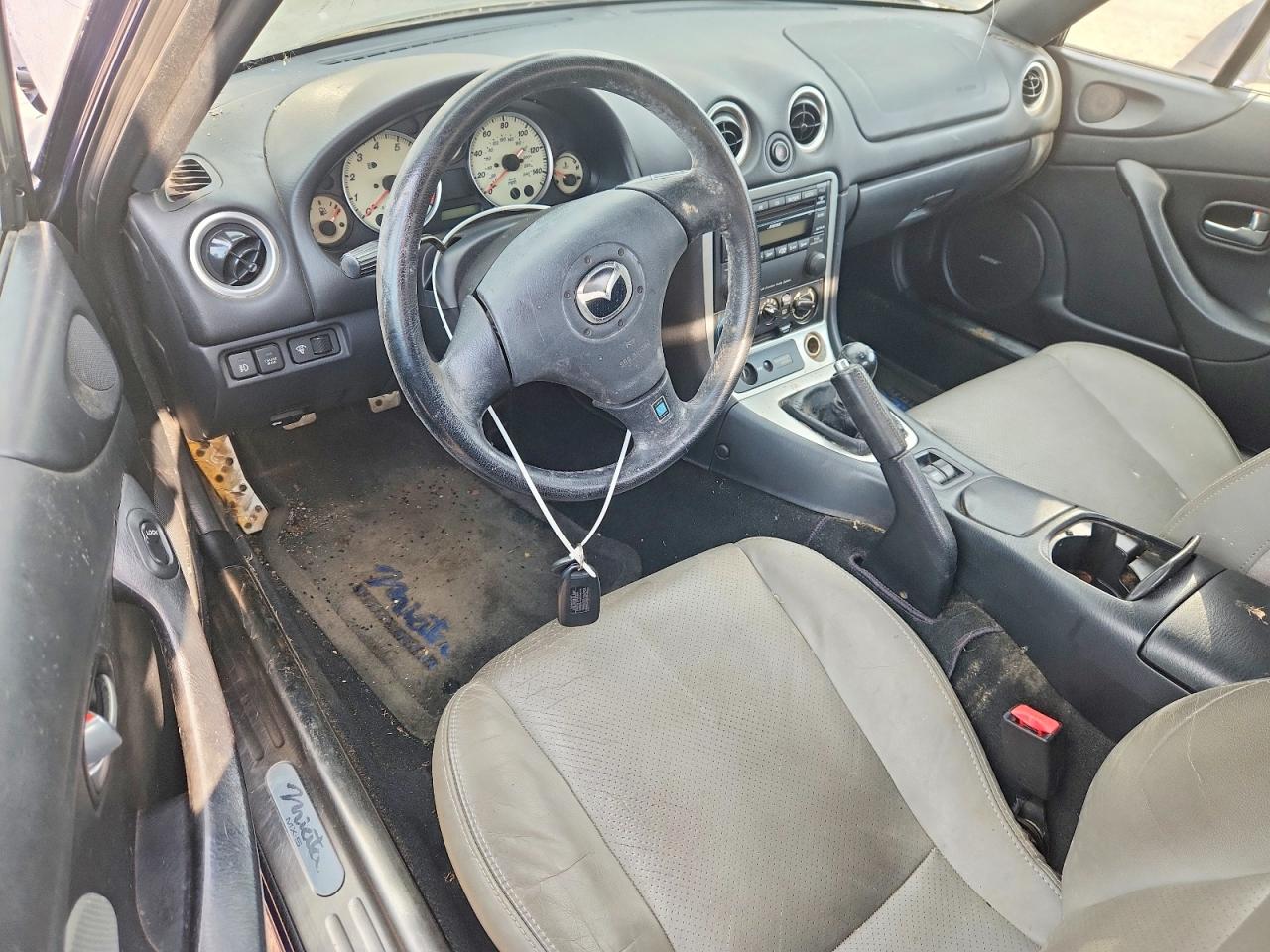 JM1NB353930305098 · 2003 MAZDA MX-5 MIATA · 8/12