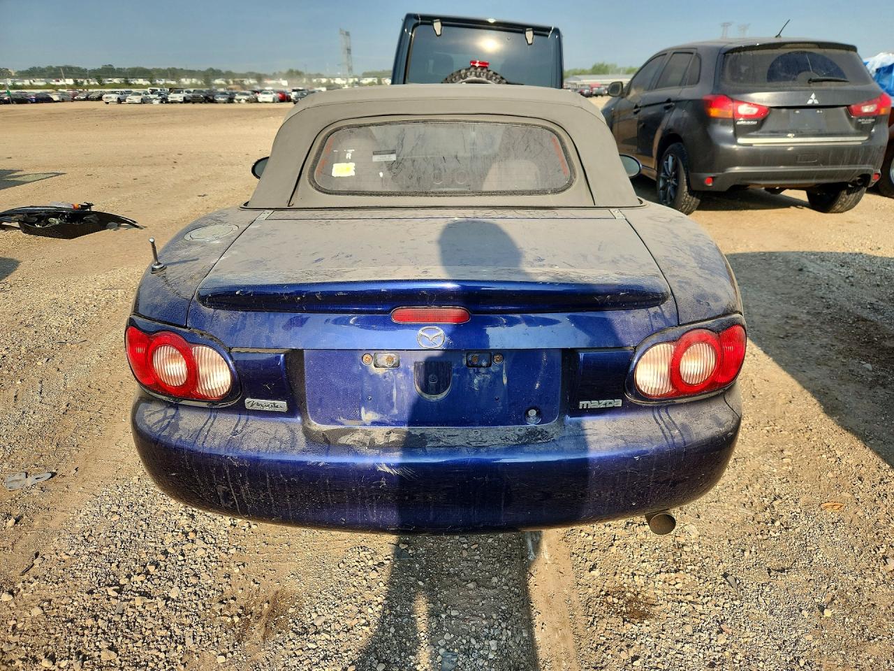 JM1NB353930305098 · 2003 MAZDA MX-5 MIATA · 6/12