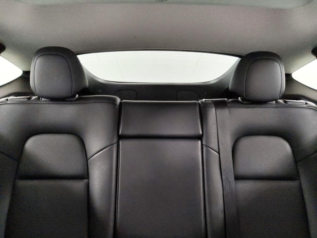 7SAYGDEE7NF480897 · 2022 TESLA MODEL Y · 10/14
