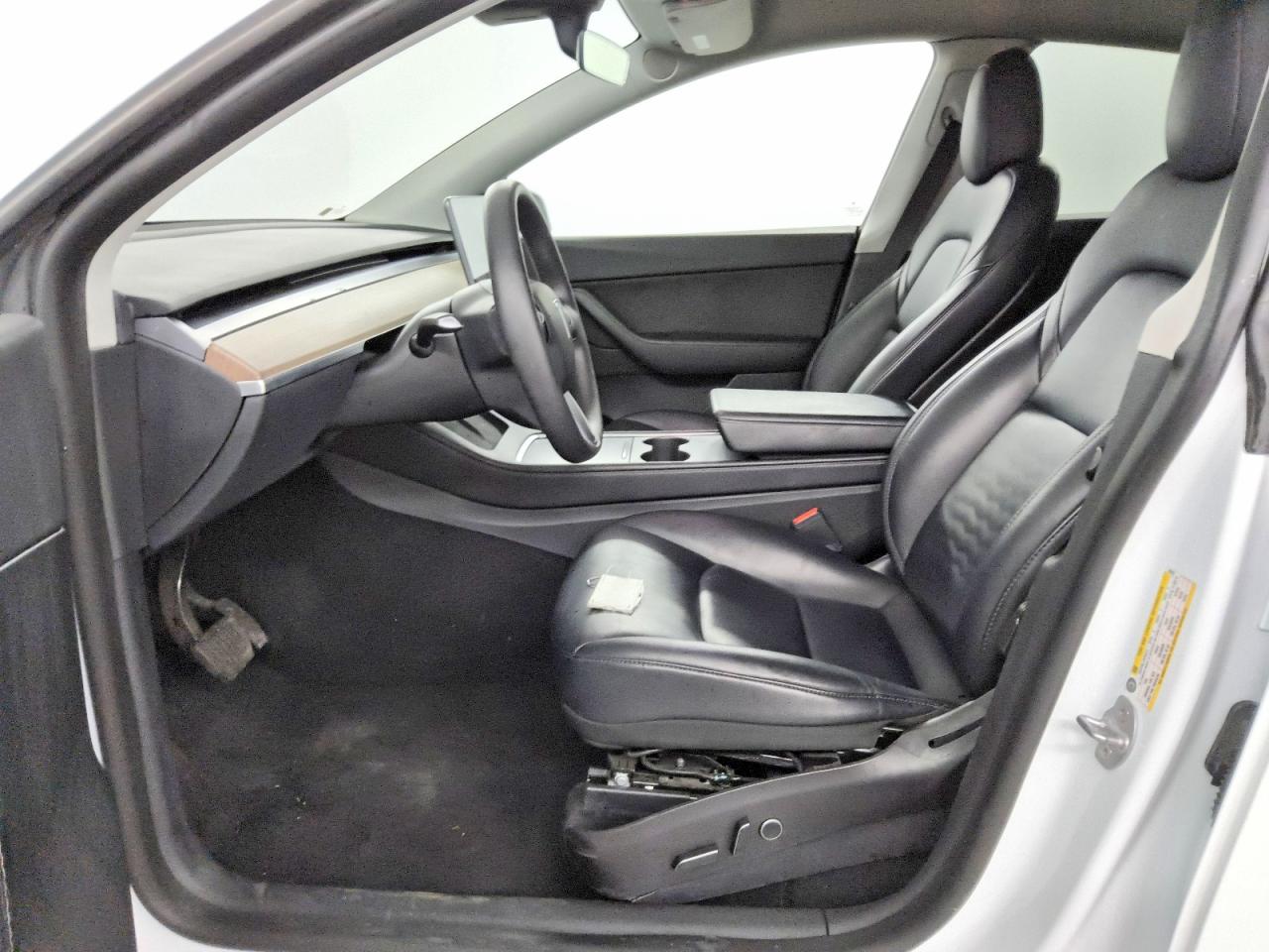 7SAYGDEE7NF480897 · 2022 TESLA MODEL Y · 7/14
