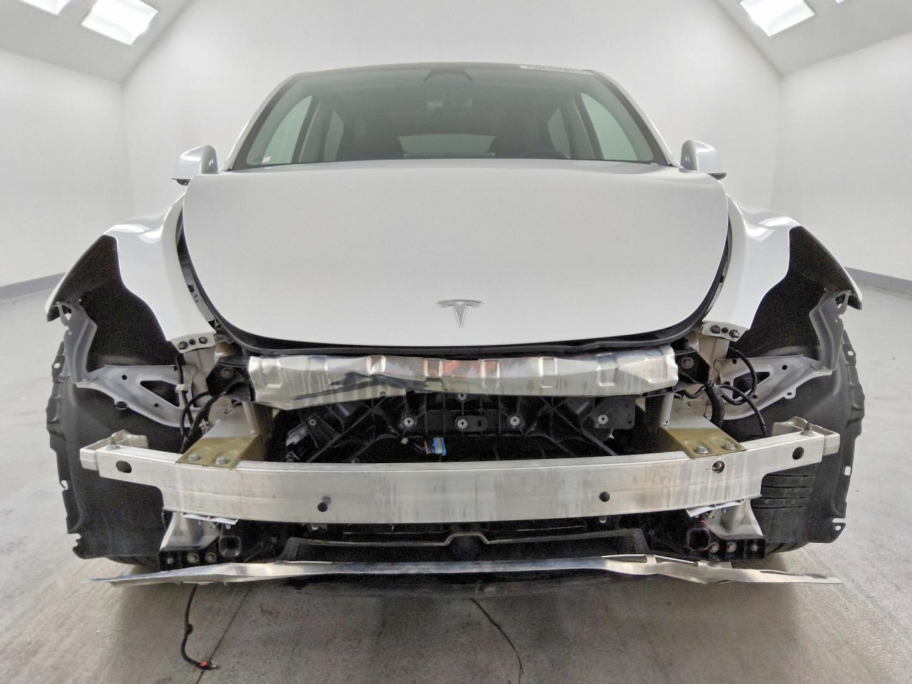 7SAYGDEE7NF480897 · 2022 TESLA MODEL Y · 5/14
