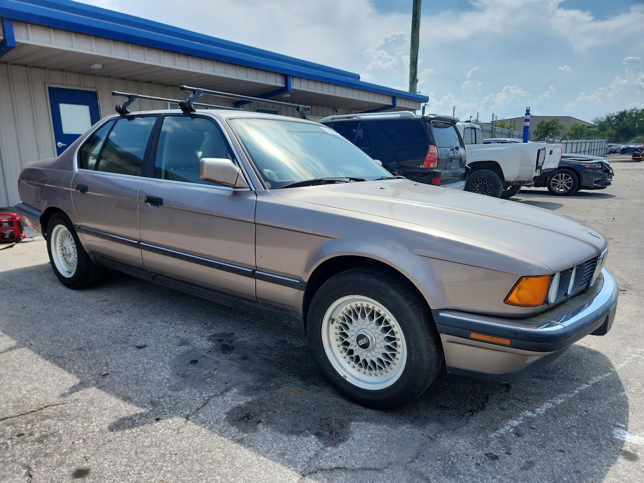 1989 BMW 735