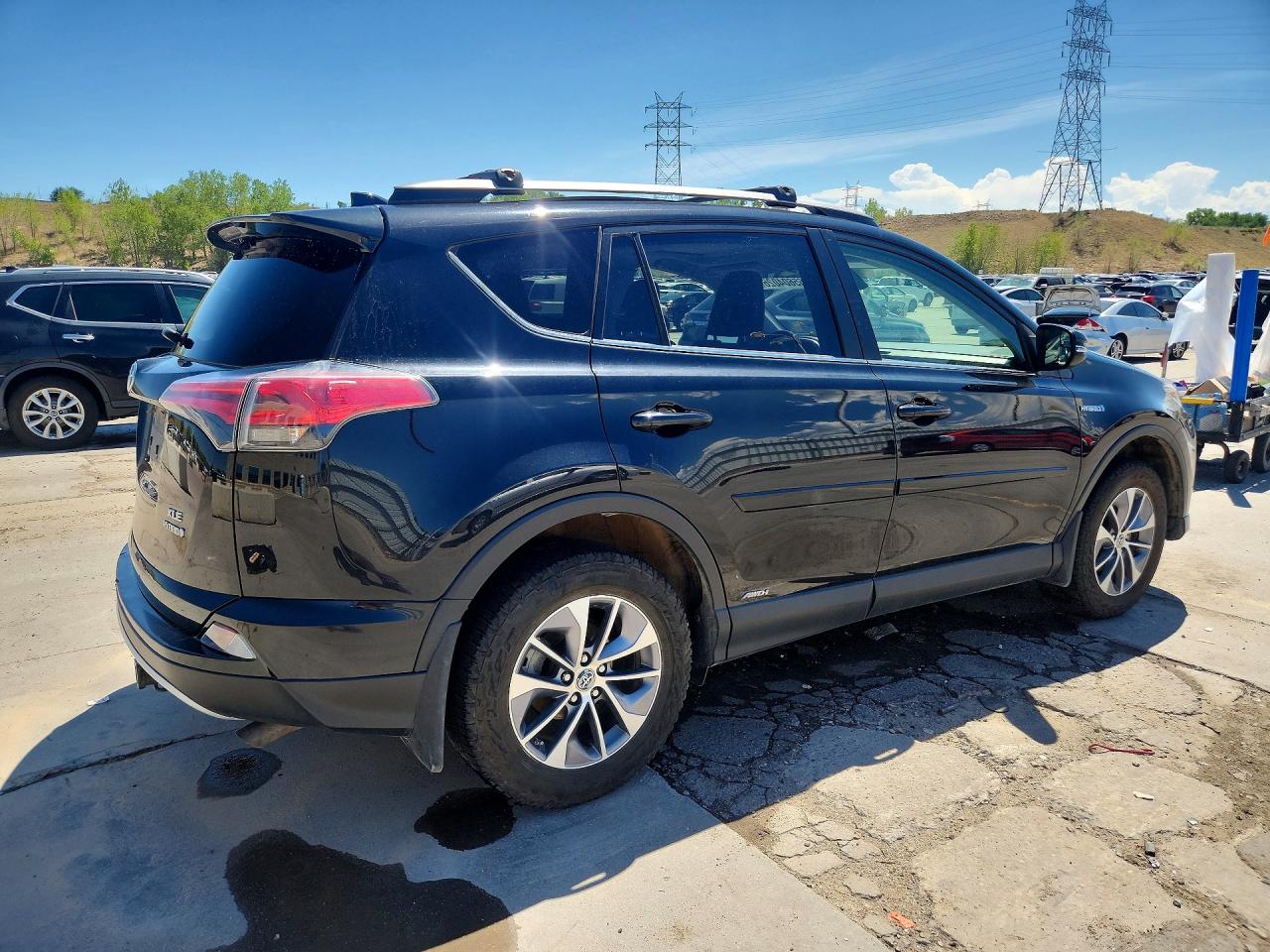JTMRJREV3HD111336 · 2017 TOYOTA RAV4 HYBRID · 3/13