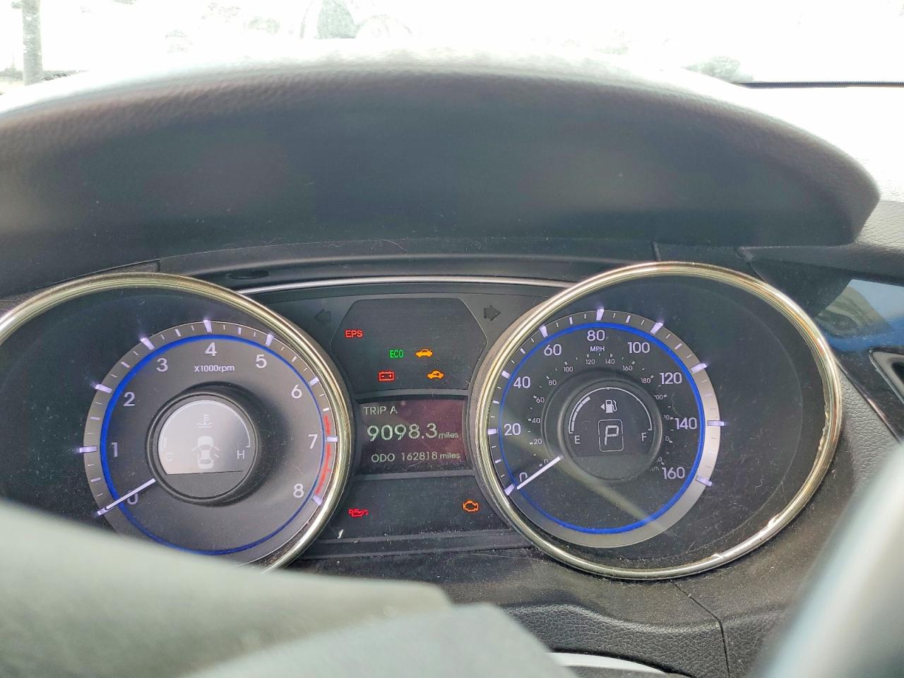 5NPEC4AC1DH512811 · 2013 HYUNDAI SONATA · 9/12