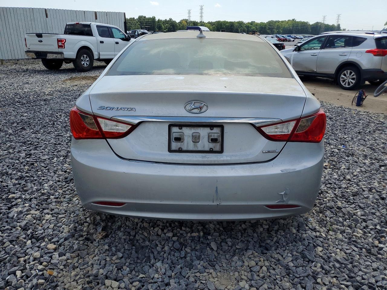 5NPEC4AC1DH512811 · 2013 HYUNDAI SONATA · 6/12