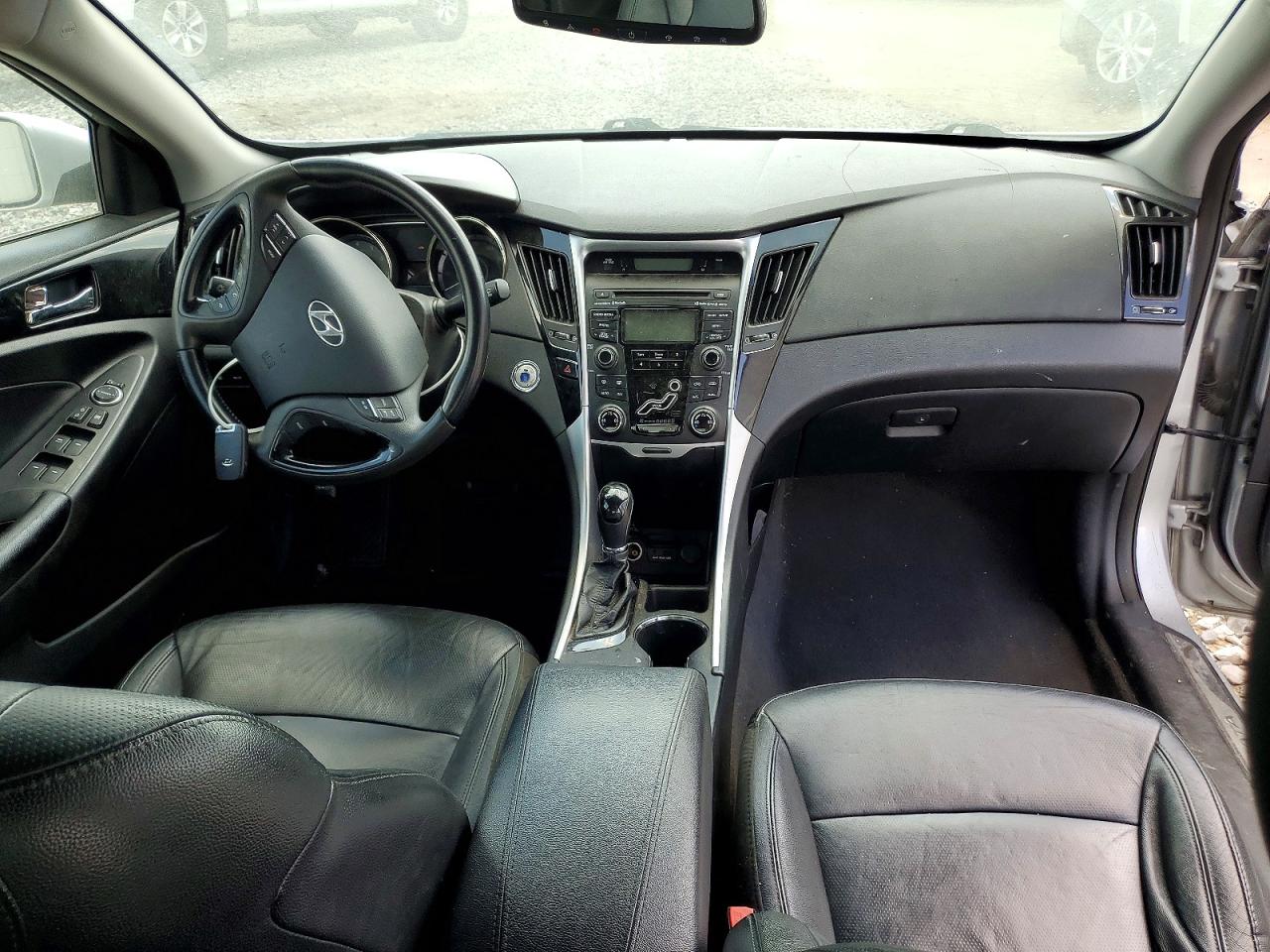 5NPEC4AC1DH512811 · 2013 HYUNDAI SONATA · 8/12