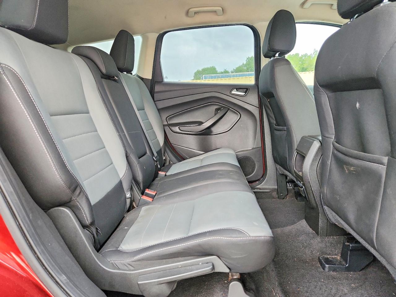 1FMCU9GX2GUB21152 · 2016 FORD ESCAPE · 11/13
