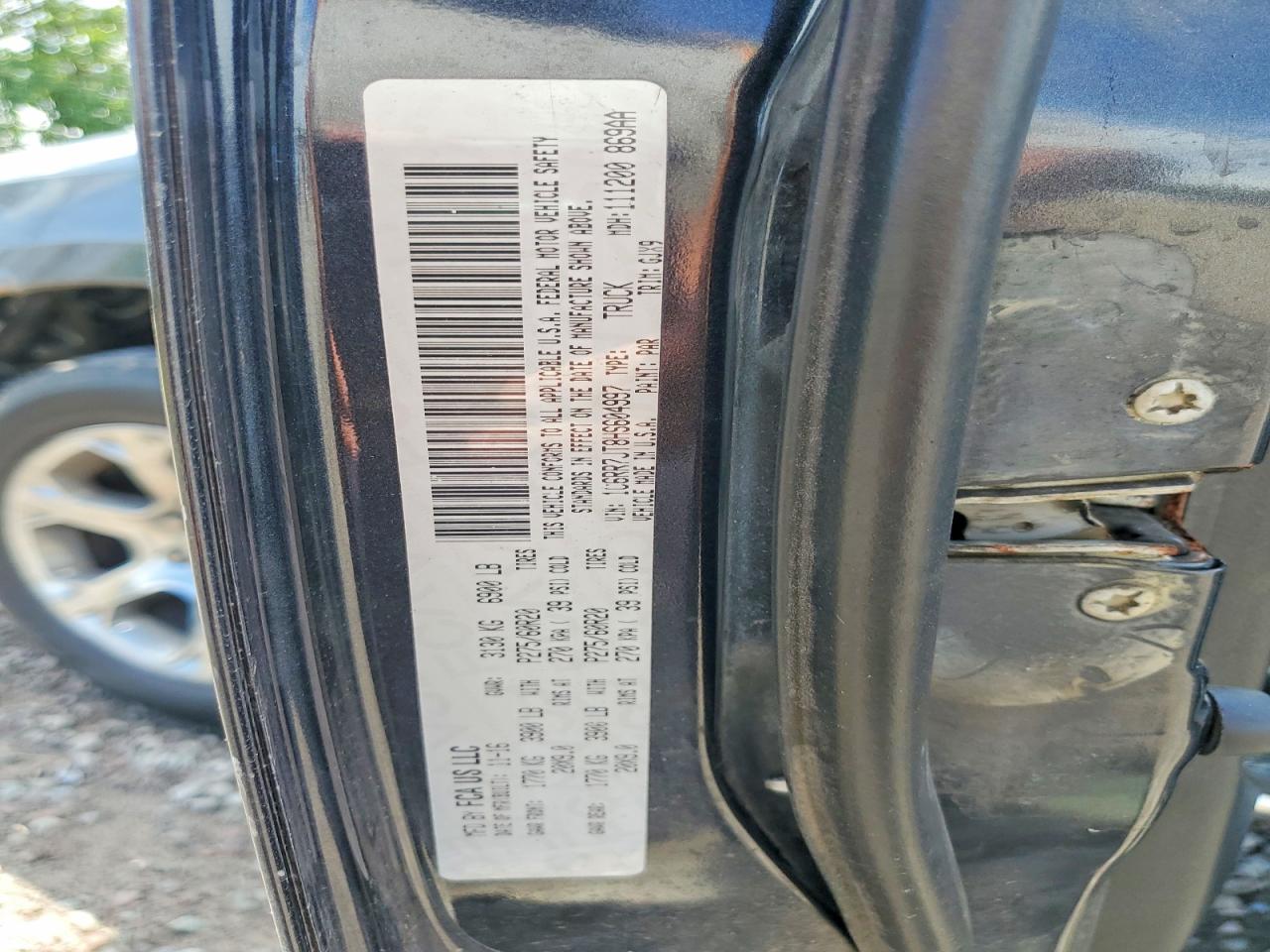 1C6RR7JT8HS604997 · 2017 RAM 1500 · 12/12