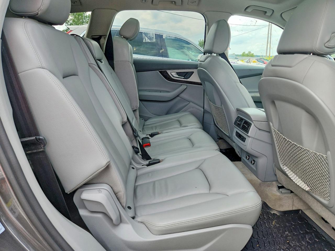 WA1AHAF71KD017063 · 2019 AUDI Q7 · 11/13