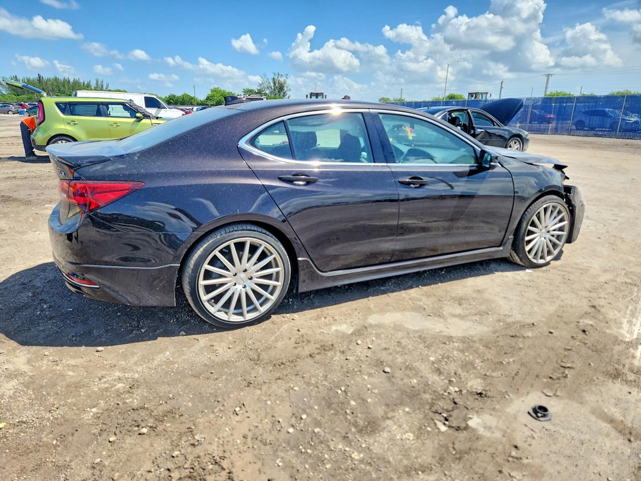 19UUB2F52FA000824 · 2015 ACURA TLX · 3/12