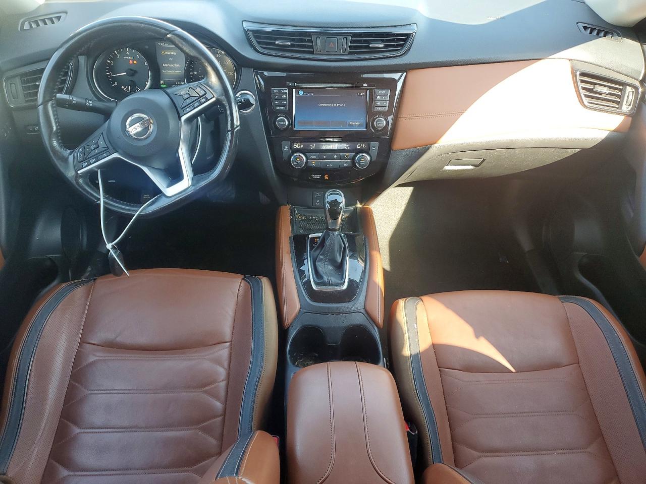 JN8AT2MVXHW018113 · 2017 NISSAN ROGUE · 8/13