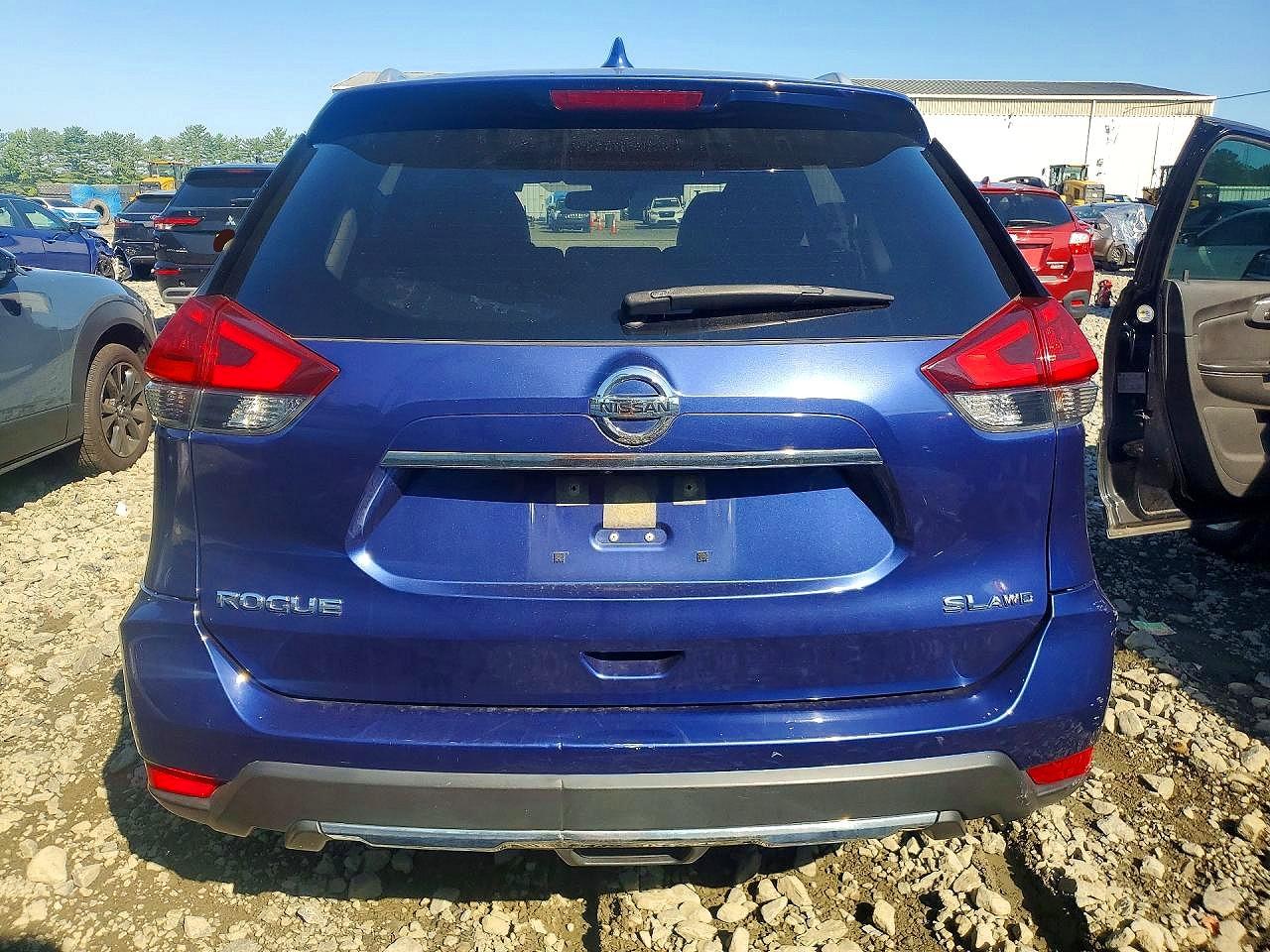 JN8AT2MVXHW018113 · 2017 NISSAN ROGUE · 6/13